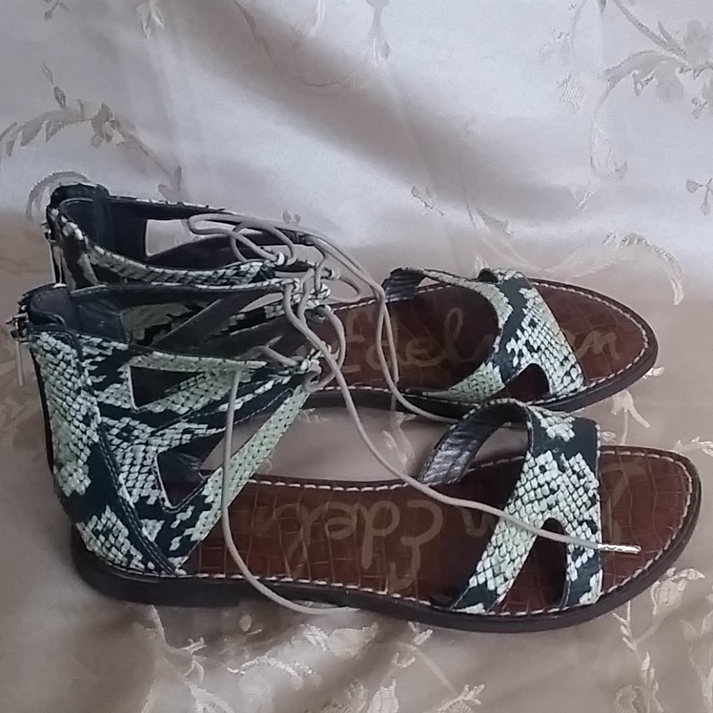 Sam Edelman Snake Skin Flats 8.5